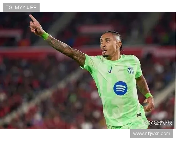 拉菲尼亚全面解析从巴萨战术核心到巴西国脚成长之路