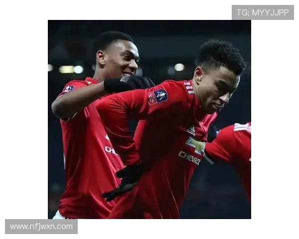 曼联俱乐部崛起之路：辉煌历史、传承精神与未来挑战分析