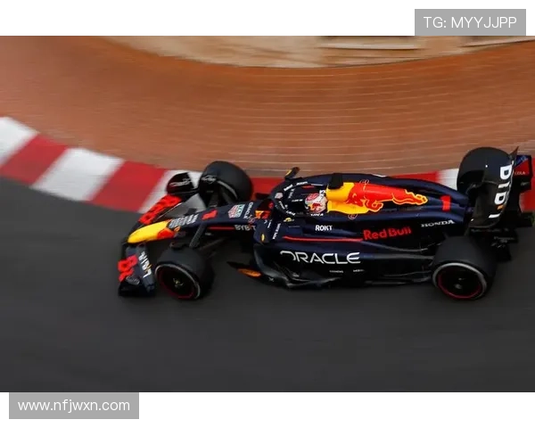 F1赛季最新动态：梅赛德斯与红牛的竞争加剧，车手表现引发热议