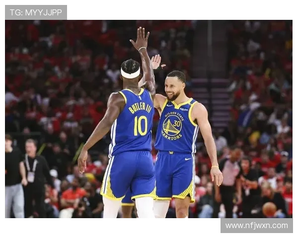 湖人逆转勇士上演季中赛惊险对决全场高能表现再掀联盟热潮劲爆时刻