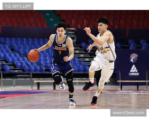 聚焦赛场风云：网坛新星冲击年终巅峰对决与排名走势全景深度解析